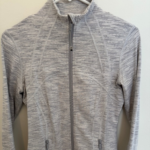 LULULEMON FITTED DEFINE JACKET SZ 6 GREY SPACE DYE - Picture 2 of 3